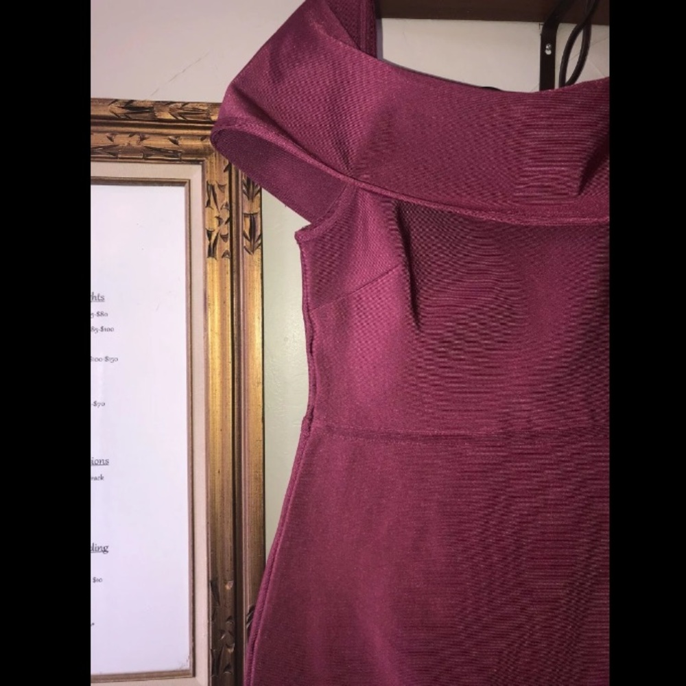 Missguided Off Shoulder Burgundy Bandage Dress NWT Size 8 - Picture 5 of 10